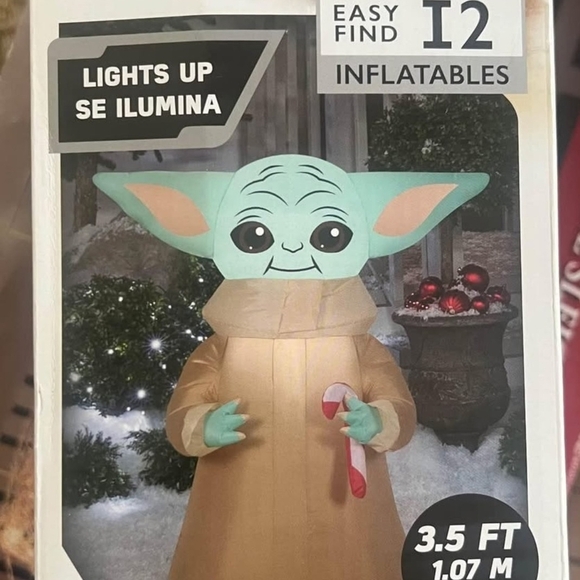 Star Wars Baby Yoda With Candy Cane Led Inflatable - Picture 3 of 4
